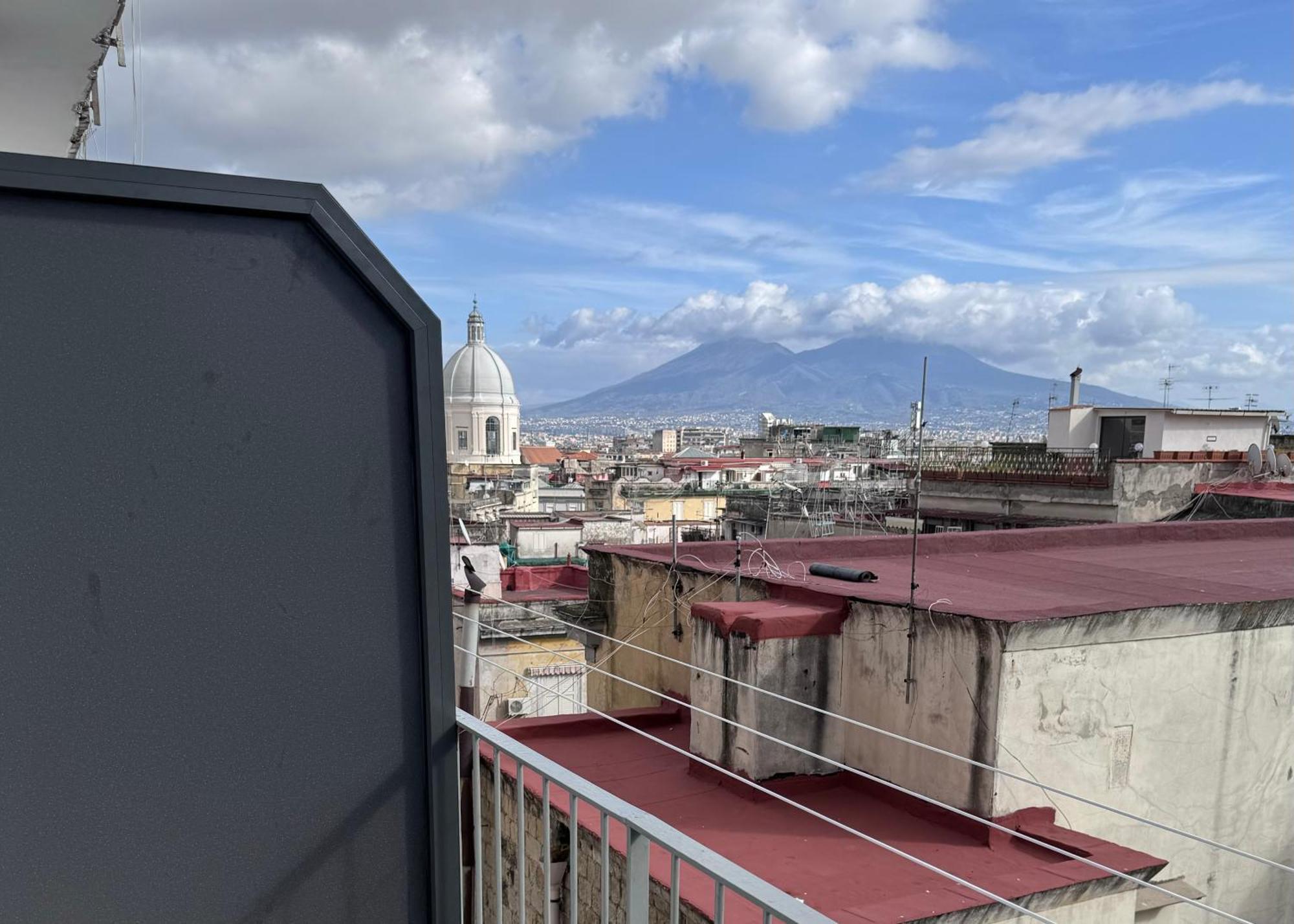 Fp Suite Napoli Bagian luar foto